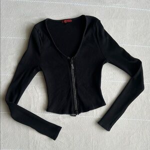 Red by BKE Black Zip-Up Crop Top Juniors Medium